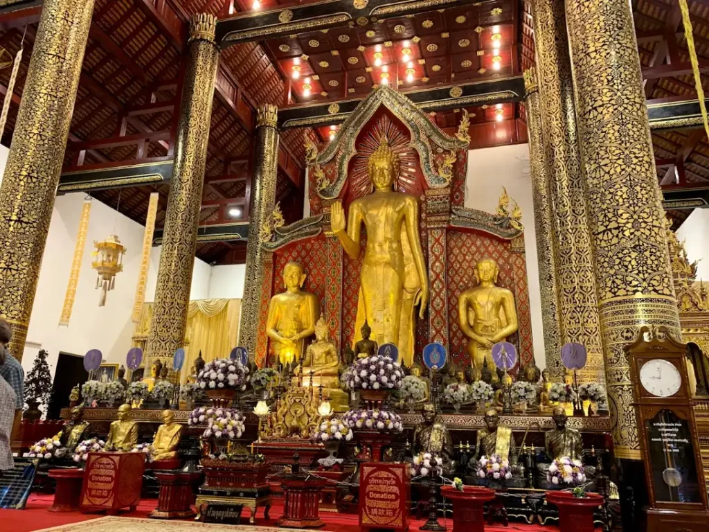 wat chedi luang temple